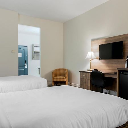 Econo Lodge Montmagny Esterno foto