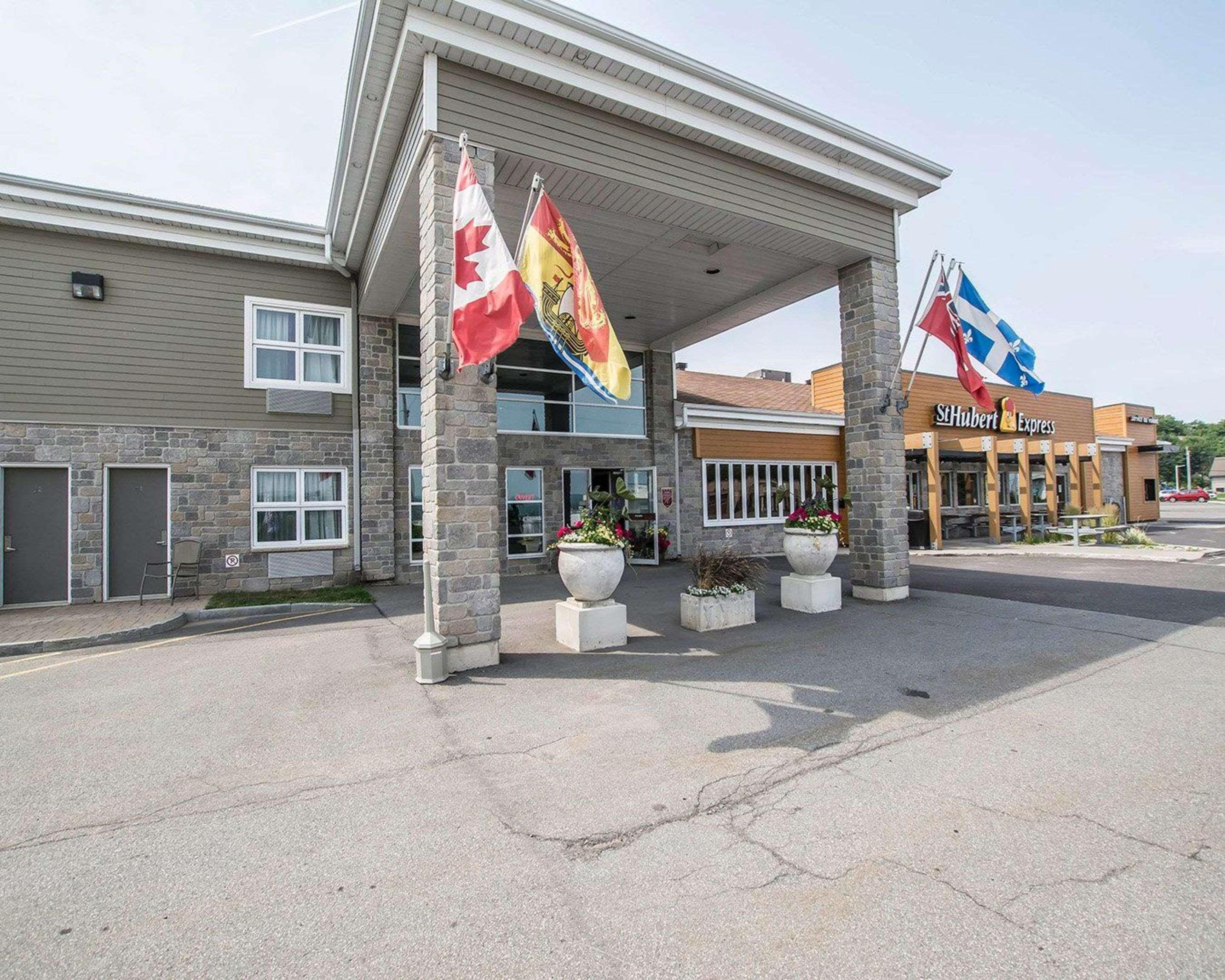 Econo Lodge Montmagny Esterno foto