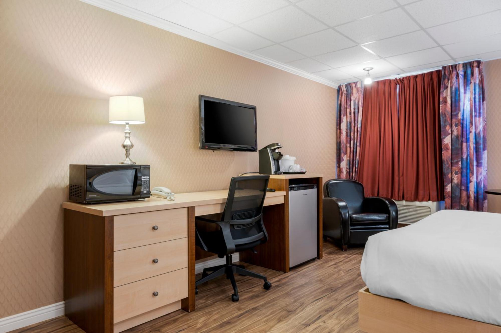 Econo Lodge Montmagny Esterno foto