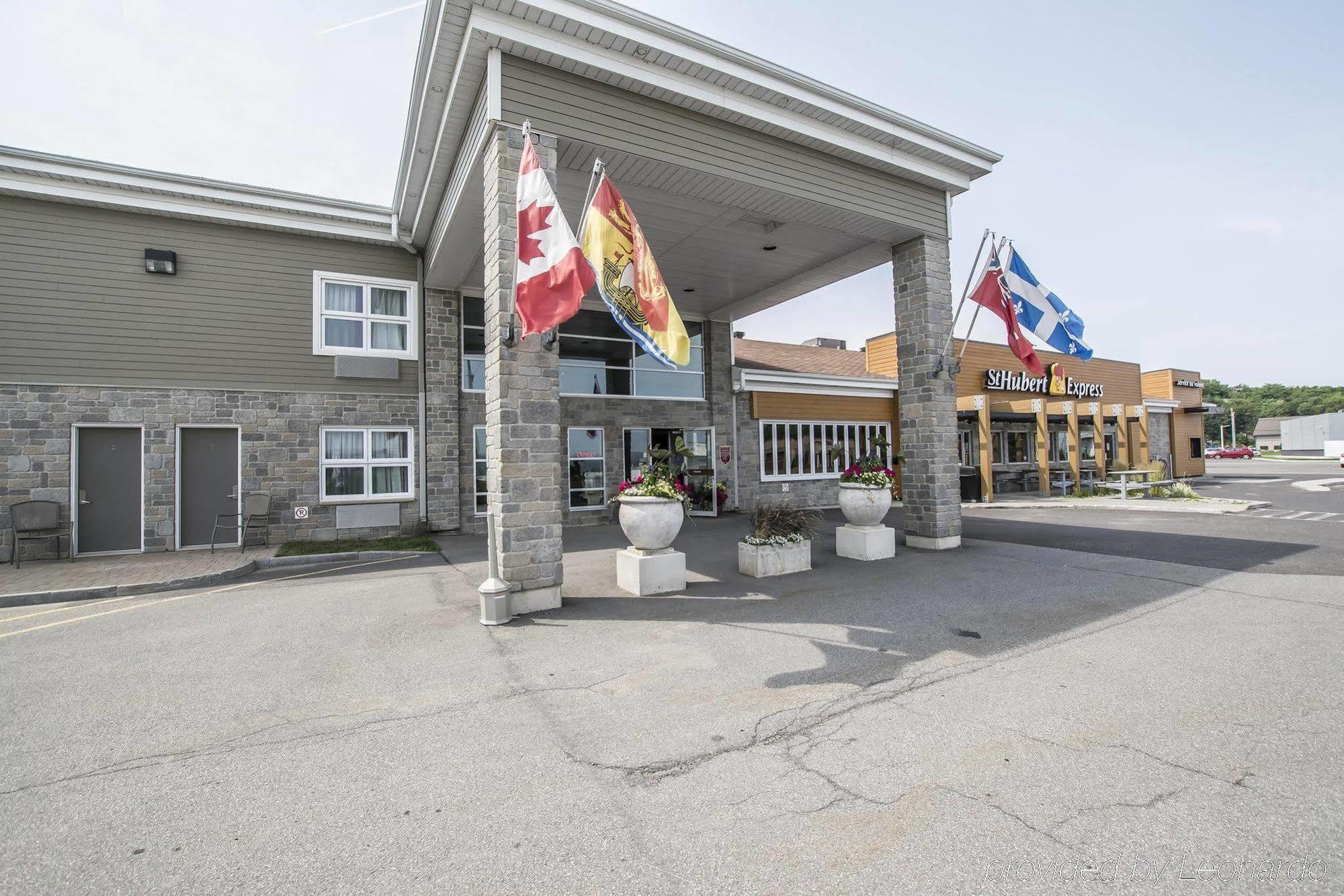 Econo Lodge Montmagny Esterno foto