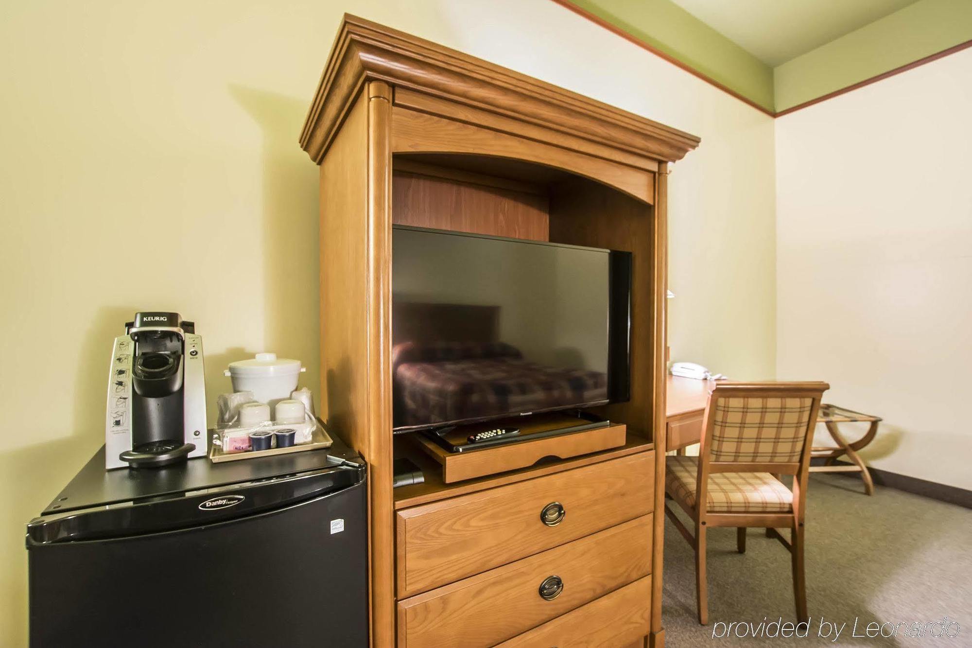 Econo Lodge Montmagny Esterno foto
